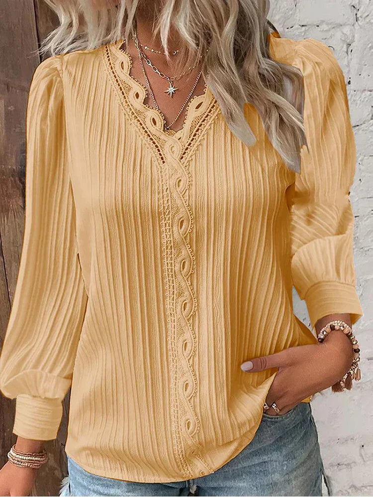 Astrid™ | Elegant Patterned Blouse