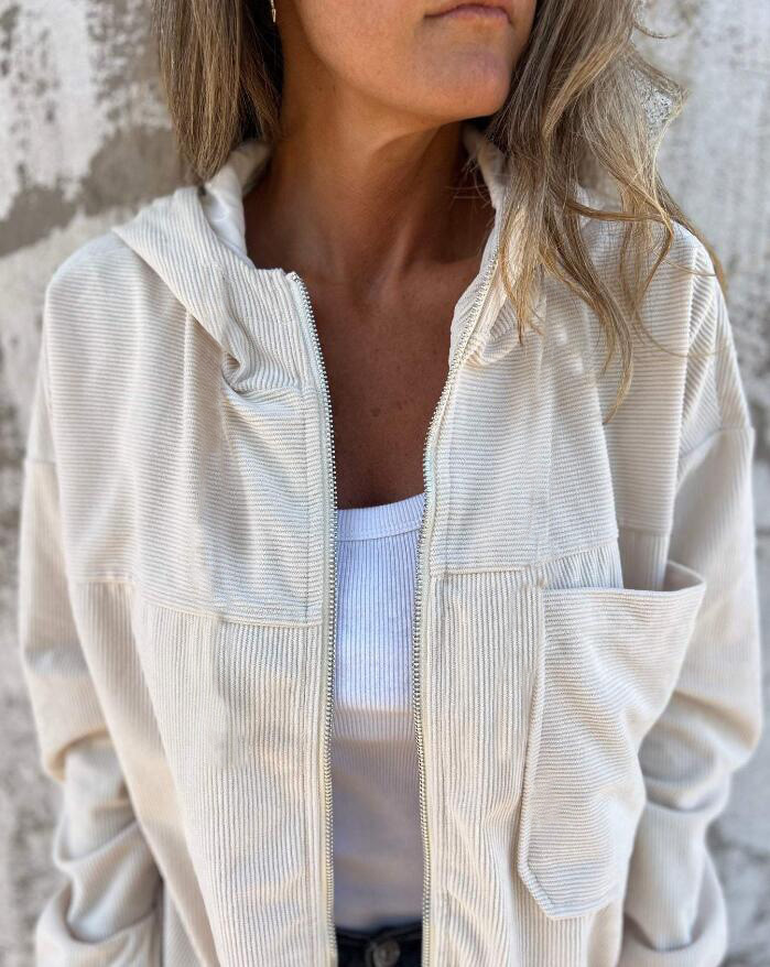 Amy™ | Comfortable Hooded Jacket with Zipper