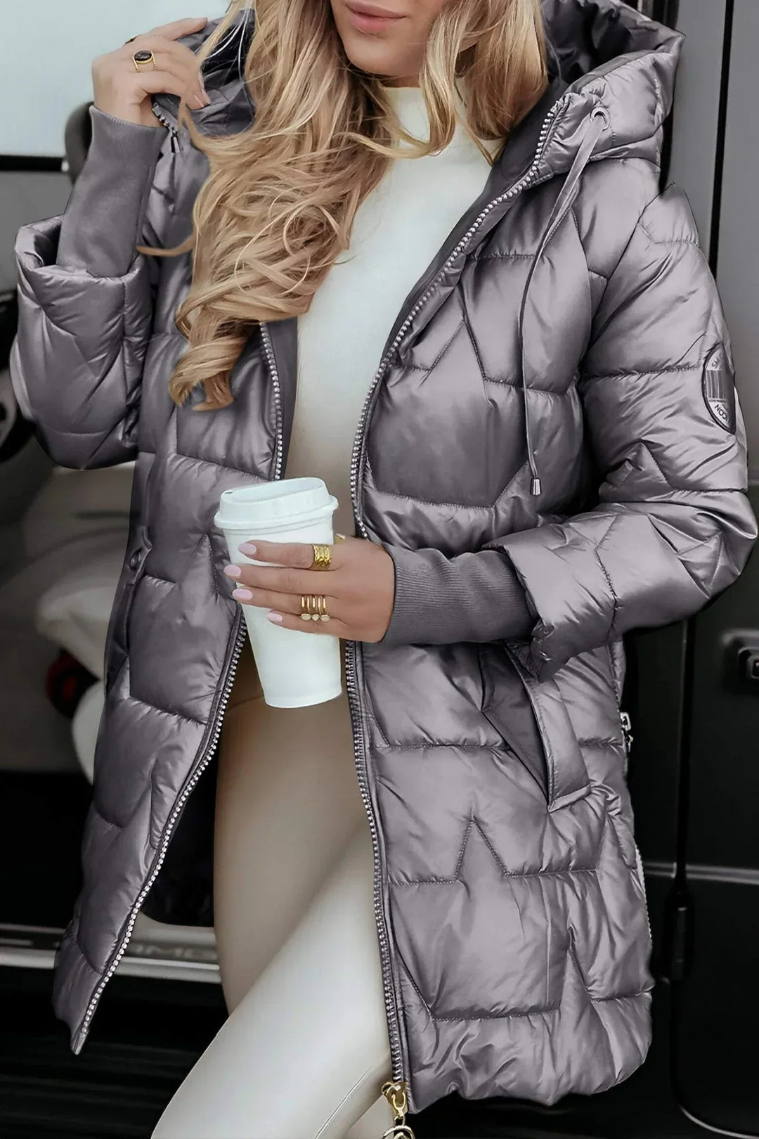 Celia™ | Elegant Winter Coat with Hood and Padding